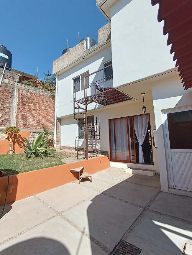 Captura de Pantalla 2025-05-16 a la(s) 14.08.27